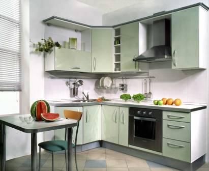 Как обустроить кухонное пространство своими руками?