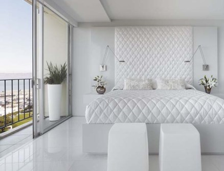 Создайте жемчужно-белую обстановку в своей спальне!